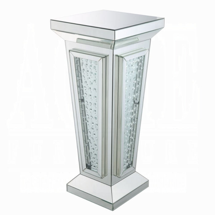 Nysa Pedestal Stand